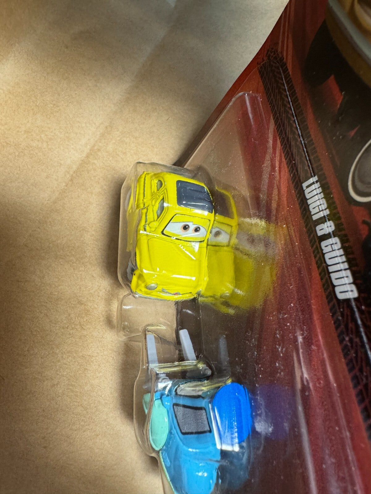 Guido & Luigi - Disney Pixar Cars - Mattel Diecast New