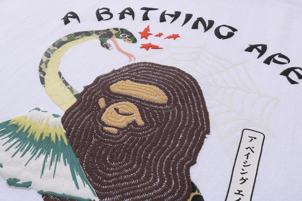 BAPE A BATHING APE - 'JAPANESE CULTURE' White T-Shirt - SIZE L - BRAND NEW