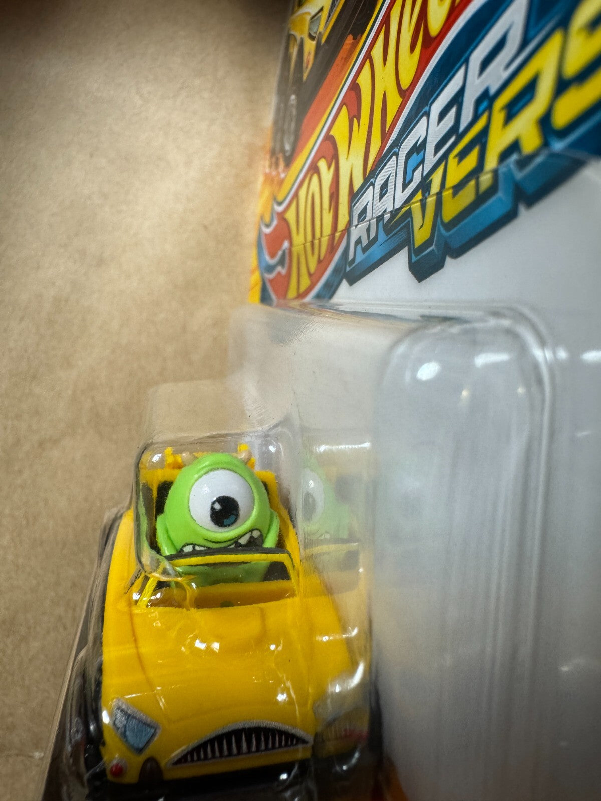 Mike Wazowski Pixar Monsters Inc. - Racer Verse - Hot Wheels - Mattel NEW