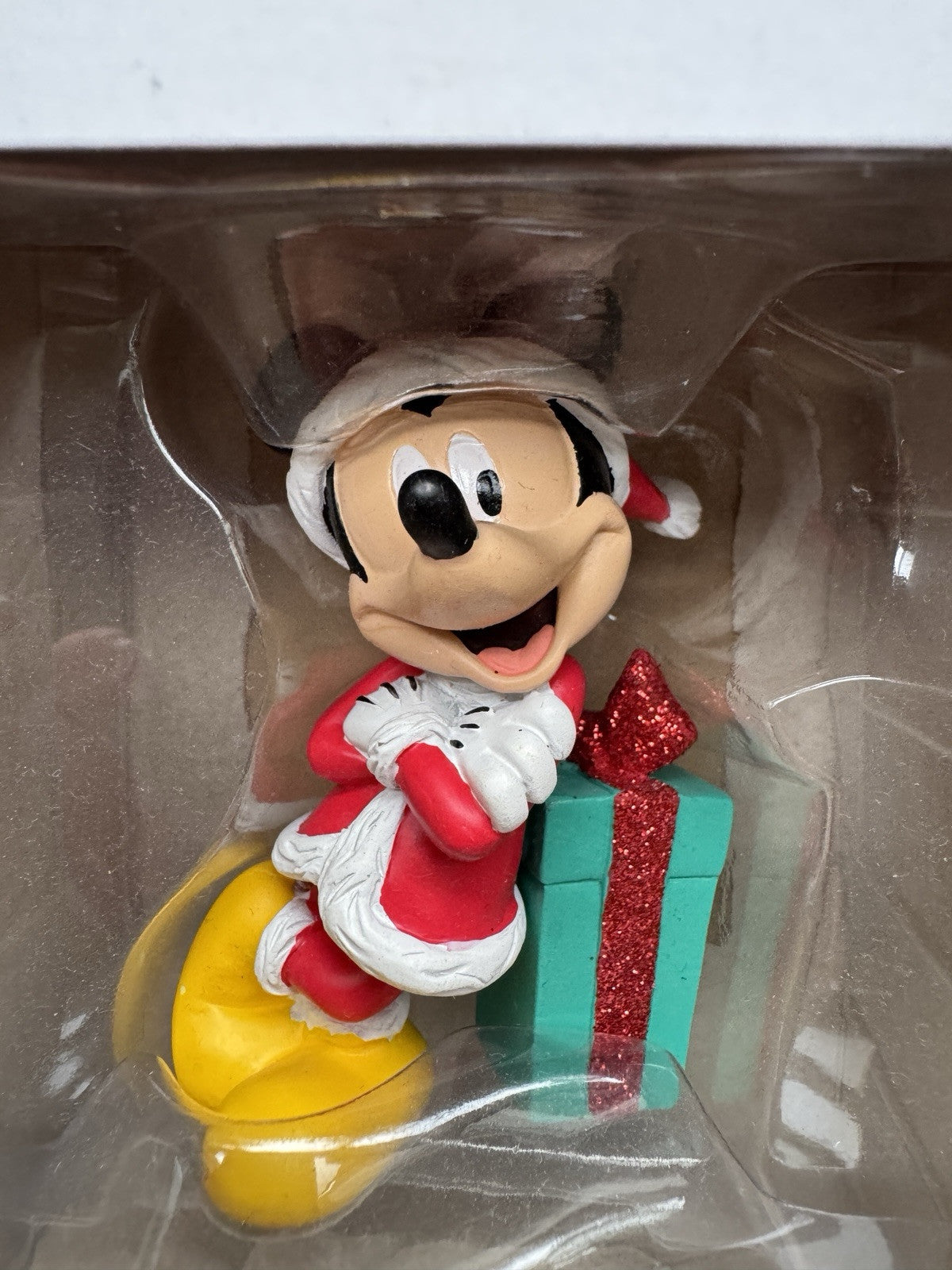 Mickey Mouse on Present - Hallmark Keepsake - Christmas Ornament - NEW