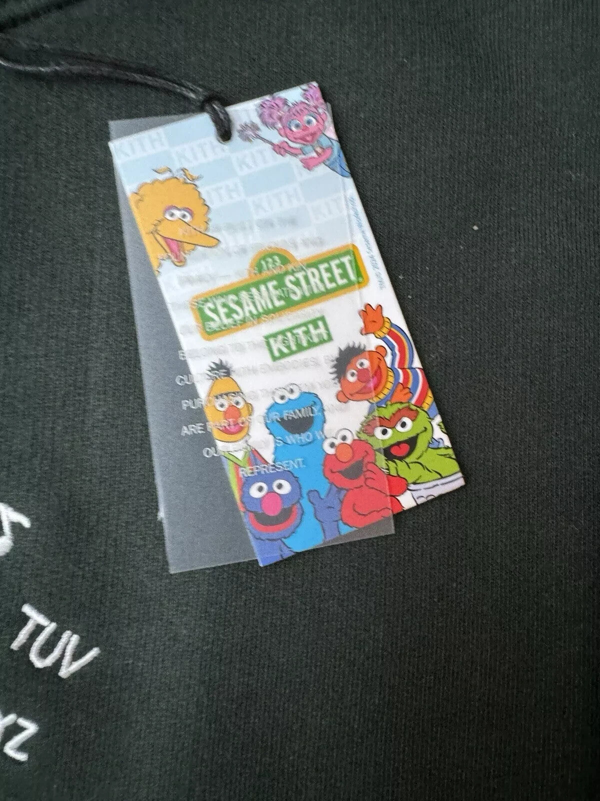 Big Bird - KITH x Sesame Street- Nelson Crewneck Sweatshirt - Size M - NEW