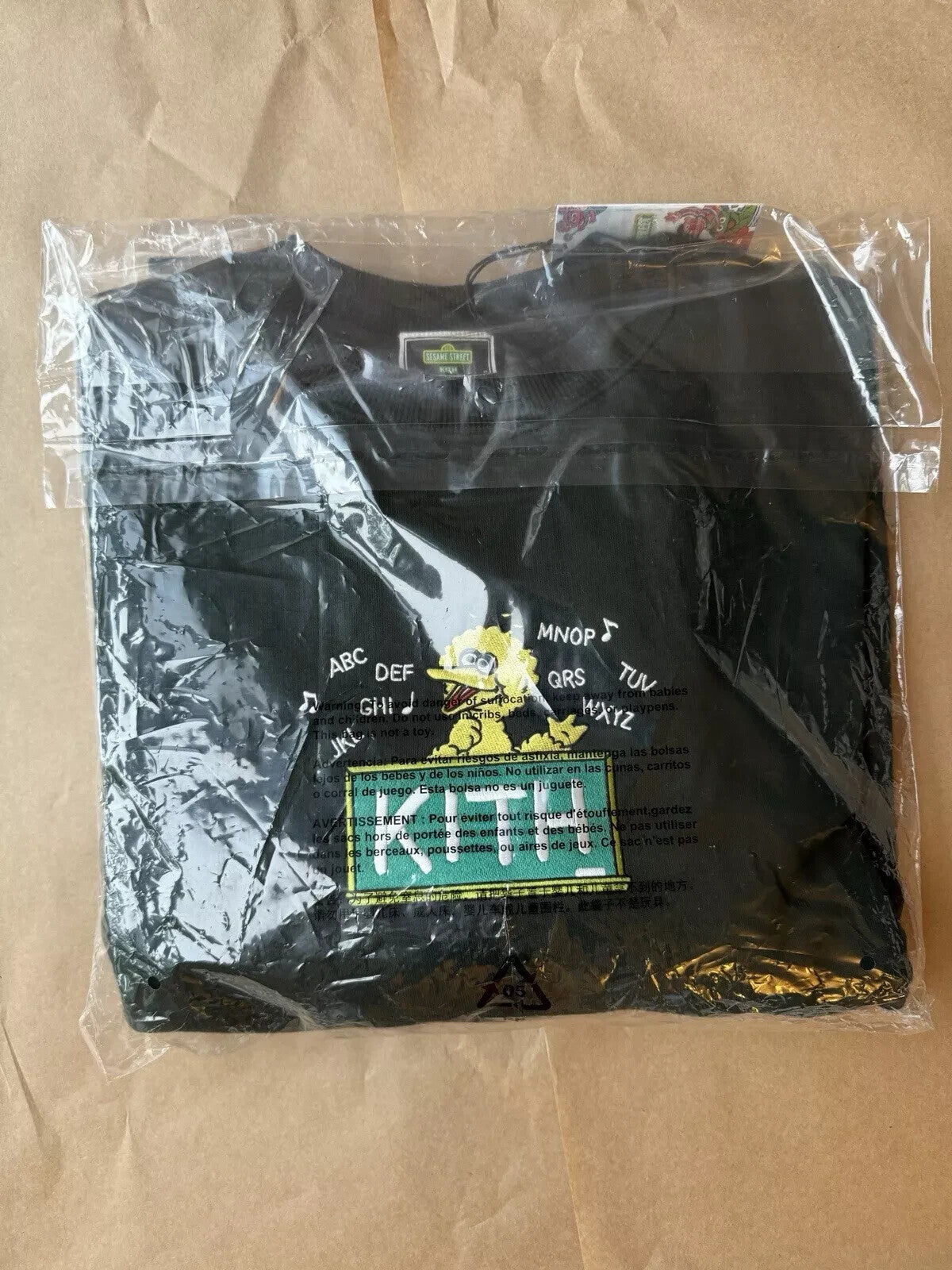 Big Bird - KITH x Sesame Street- Nelson Crewneck Sweatshirt - Size M - NEW