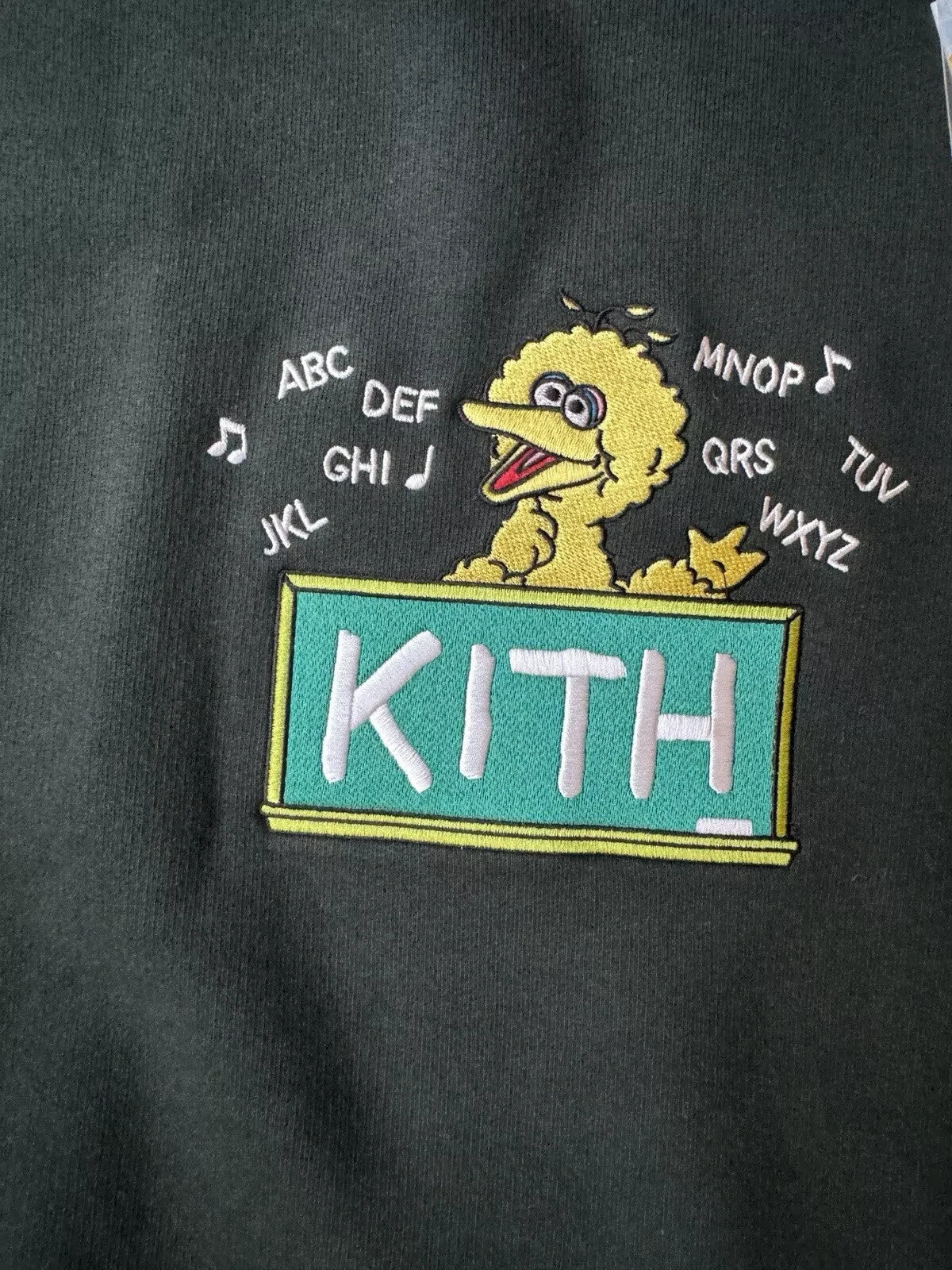 Big Bird - KITH x Sesame Street- Nelson Crewneck Sweatshirt - Size M - NEW