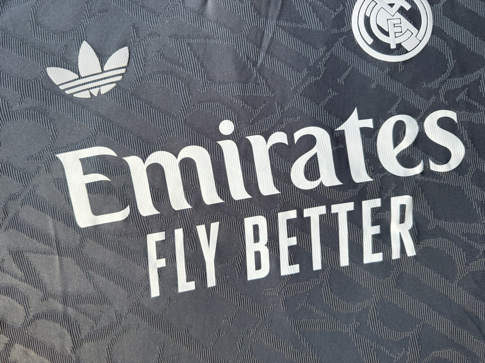 Adidas - Real Madrid Third 2024/25 Authentic Heat Rdy Jersey - M - NEW WITH TAGS