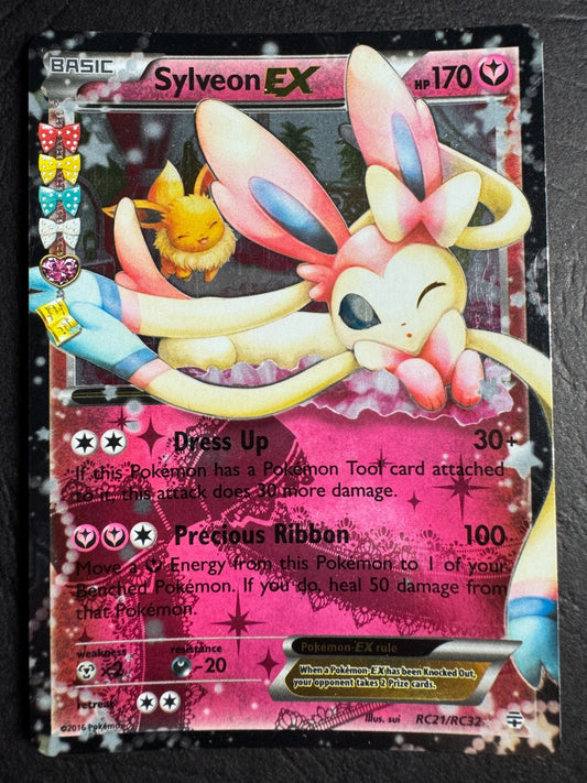 Sylveon EX RC21/RC32 Radiant Collection Pokemon XY Generations Lightly Played